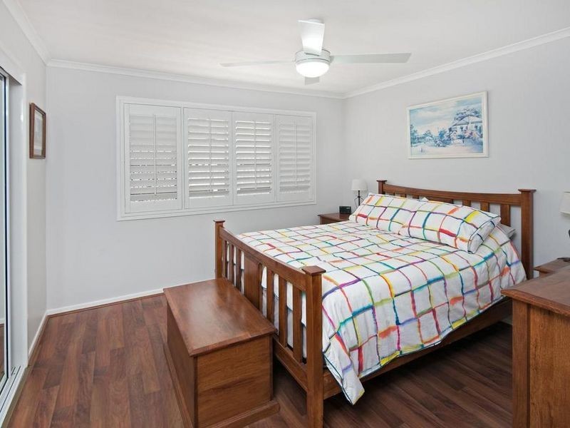 2 Raven Street, Victoria Point QLD 4165