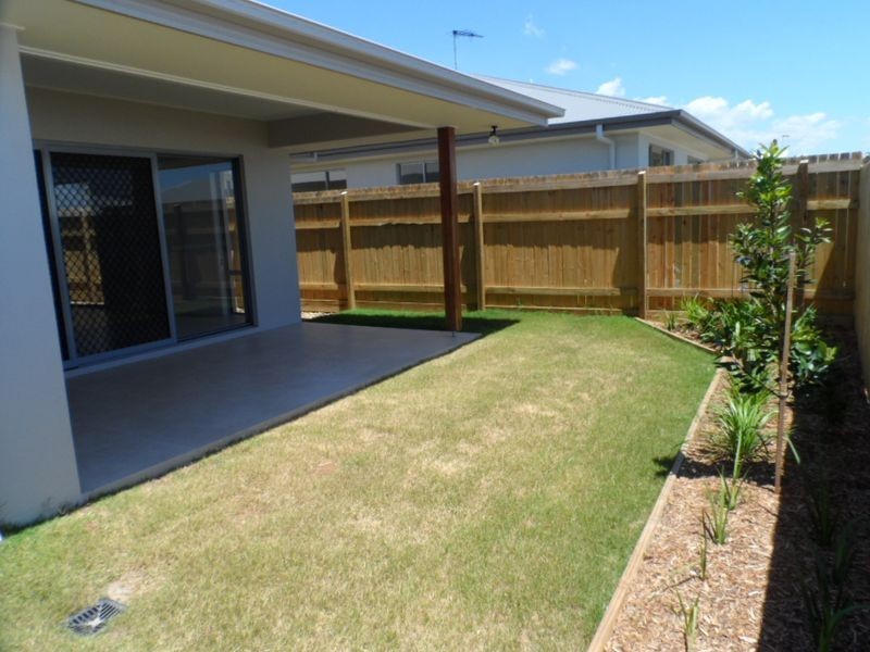9 Ellabay Crescent, Redland Bay QLD 4165