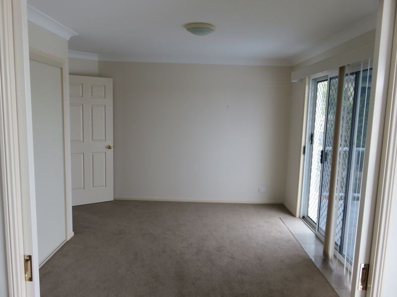 6 Piermont Place, Raby Bay QLD 4163