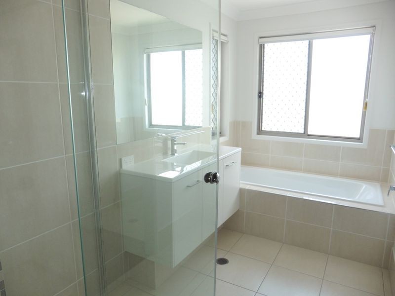52 Cardwell Circuit, Thornlands QLD 4164