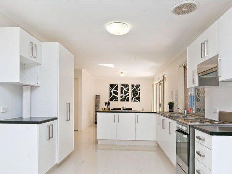 19 Mergowie Drive, Cleveland QLD 4163