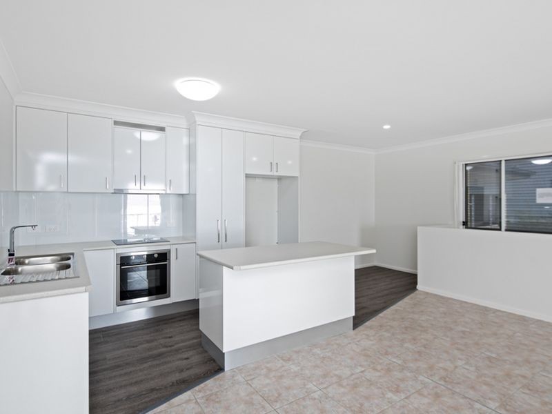 1/204 Shore Street North, Cleveland QLD 4163