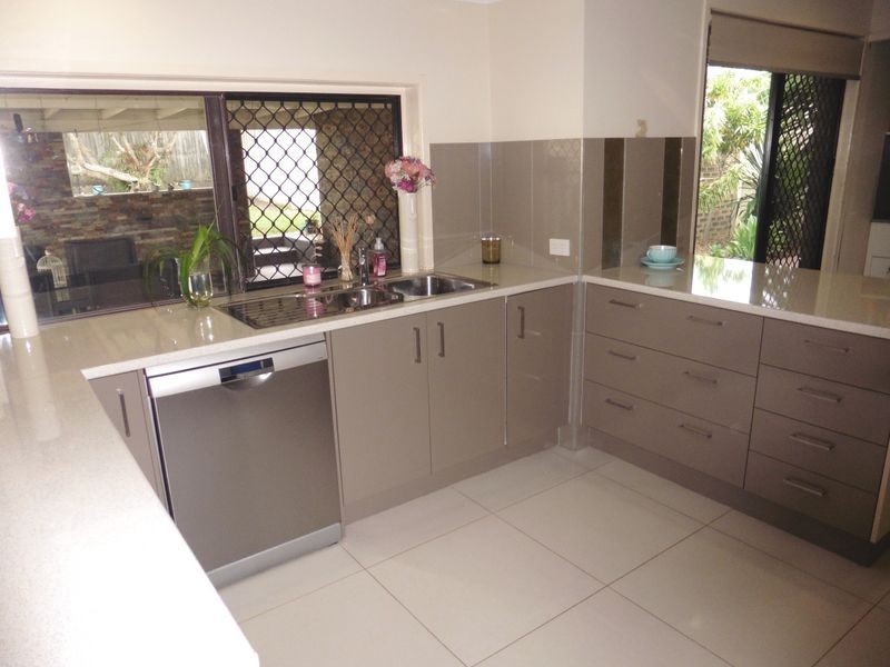 19 Magnolia Parade, Victoria Point QLD 4165