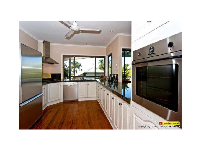 146 Passage Street, Cleveland QLD 4163