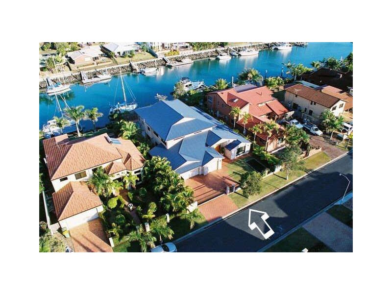 16 Sternlight Court, Raby Bay QLD 4163