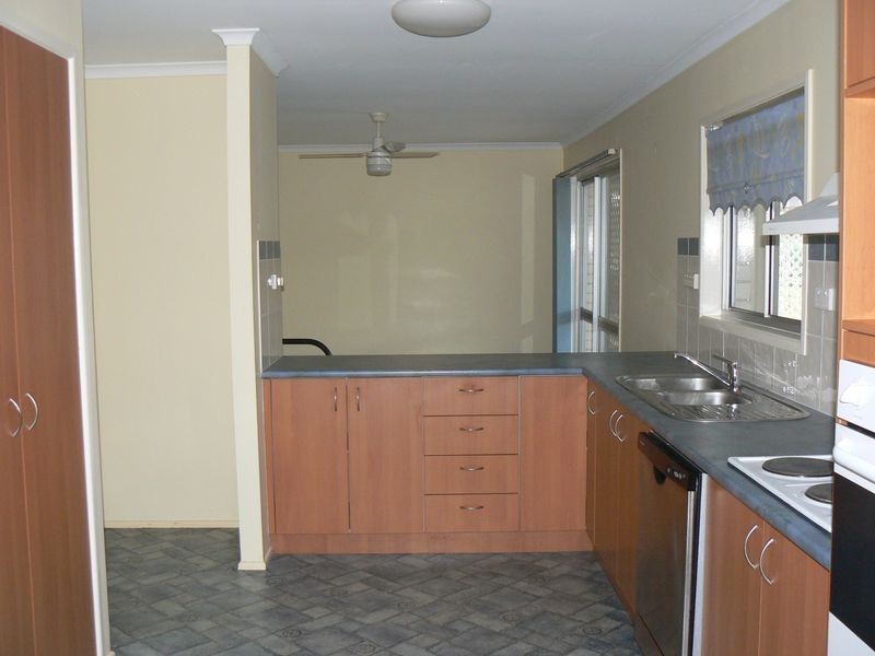 11 Eagle Street, Victoria Point QLD 4165