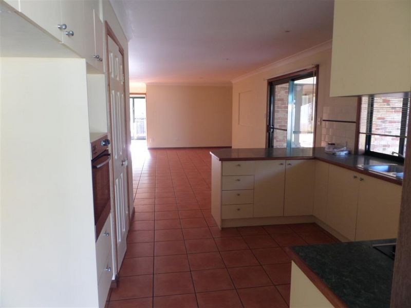 13 Bush Cherry Place, Thornlands QLD 4164