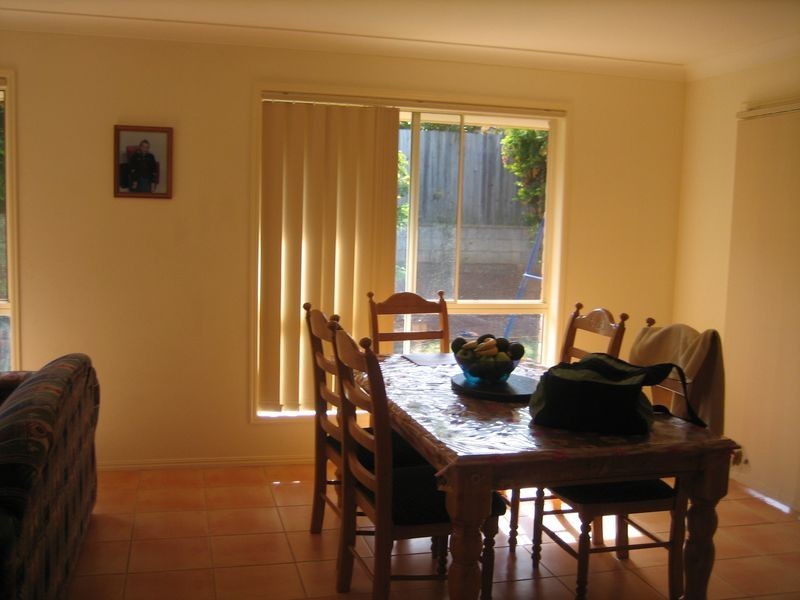 27 Daydream Street, Redland Bay QLD 4165