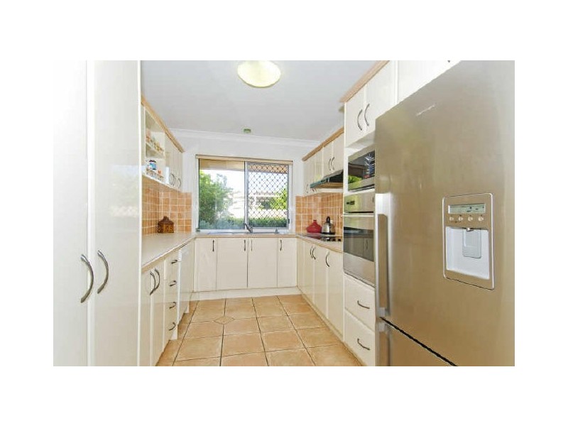 1/221 Shore Street, Cleveland QLD 4163