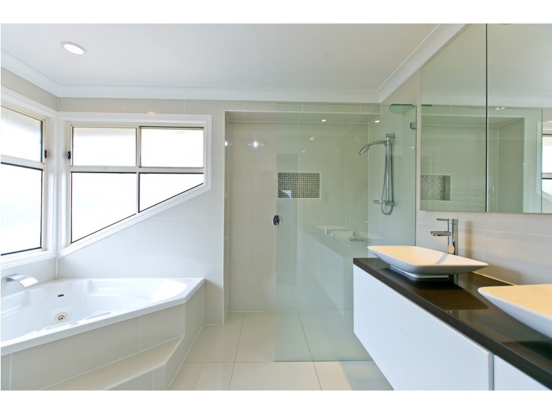 20 Nautilus Drive, Raby Bay QLD 4163