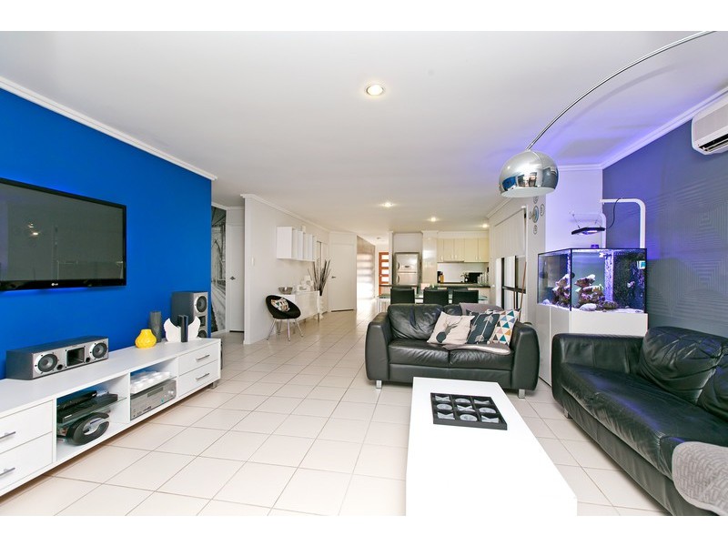 3 Merle Court, Birkdale QLD 4159