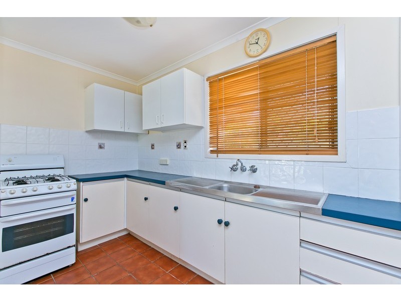 12 Tones Road, Mansfield QLD 4122