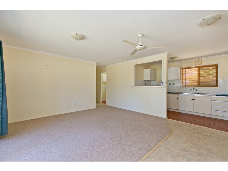 12 Tones Road, Mansfield QLD 4122