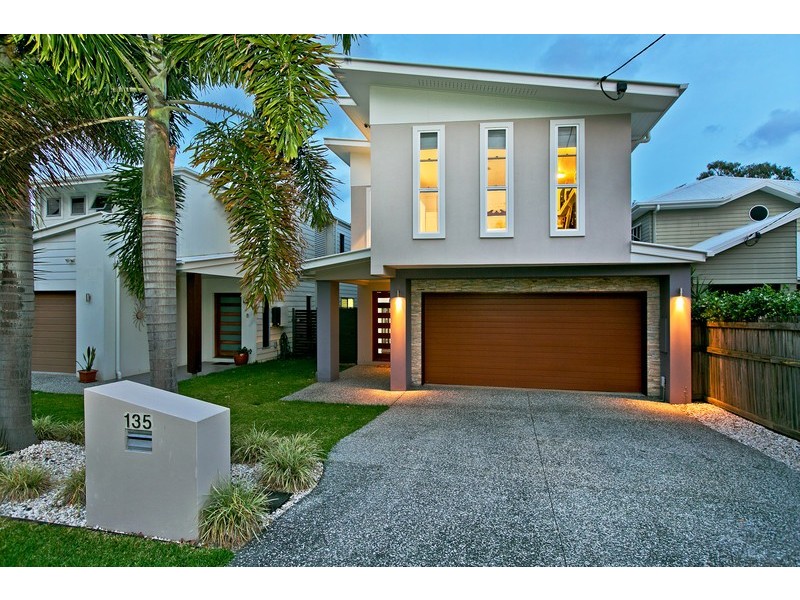 135 Passage Street, Cleveland QLD 4163