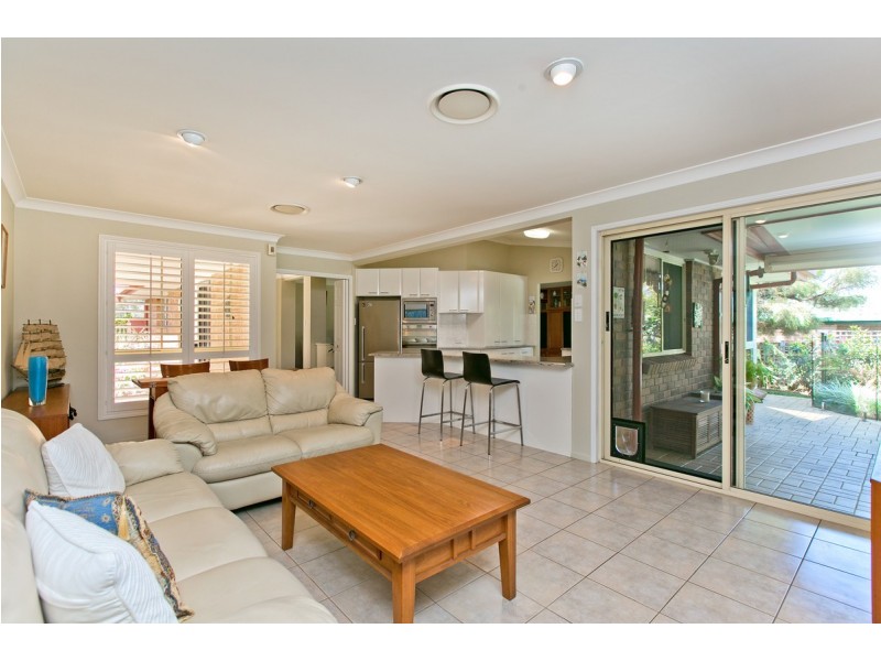 31 Jason Street, Cleveland QLD 4163