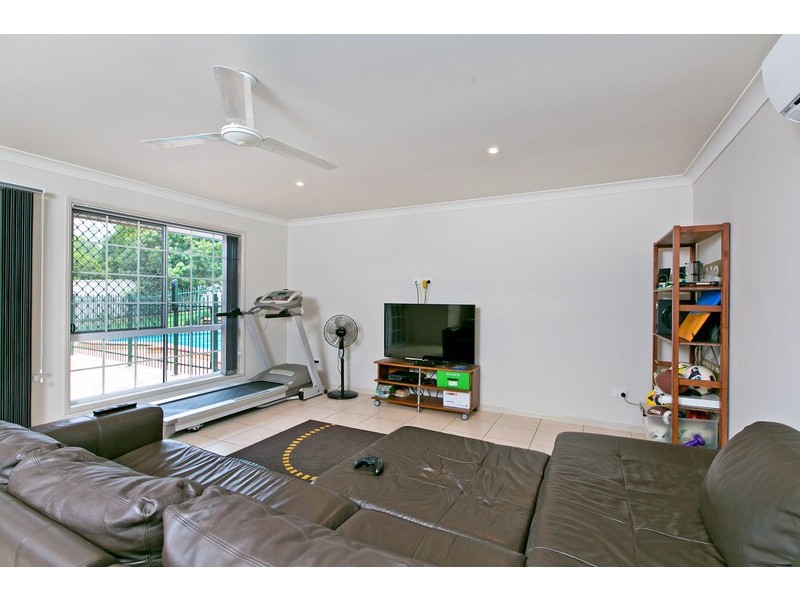 18 Amanda Street, Cleveland QLD 4163