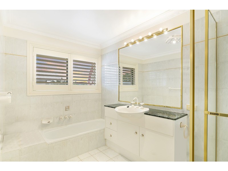 23 Plymouth Court, Raby Bay QLD 4163