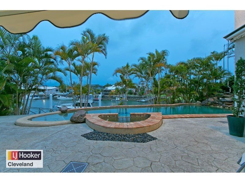 42 Anchorage Drive, Raby Bay QLD 4163