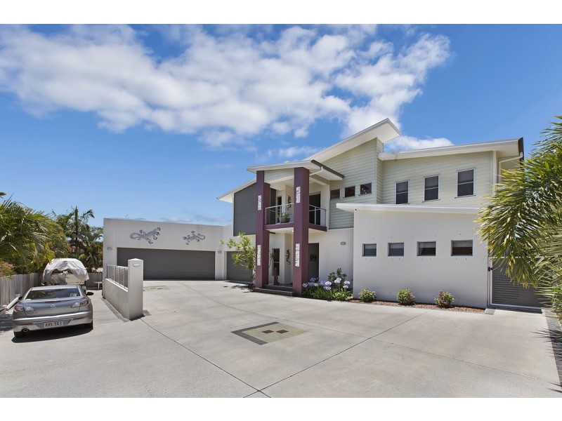 204 School Of Arts Road, Redland Bay QLD 4165