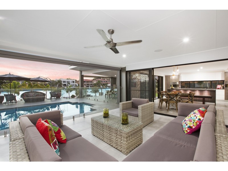 39 Plymouth Court, Raby Bay QLD 4163