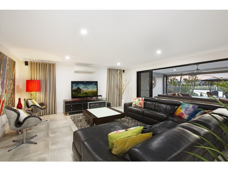 39 Plymouth Court, Raby Bay QLD 4163