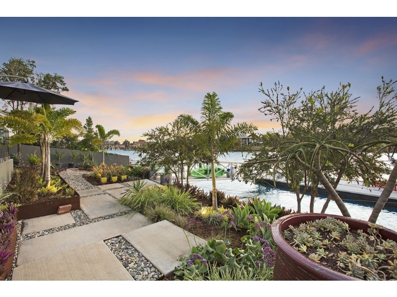 39 Plymouth Court, Raby Bay QLD 4163