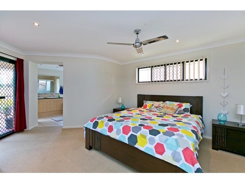 4 Conley Avenue, Thornlands QLD 4164