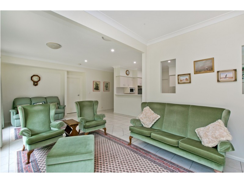 16 Fig Tree Place, Ormiston QLD 4160