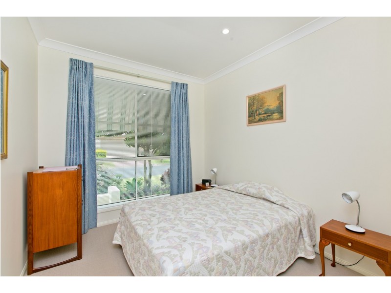 16 Fig Tree Place, Ormiston QLD 4160