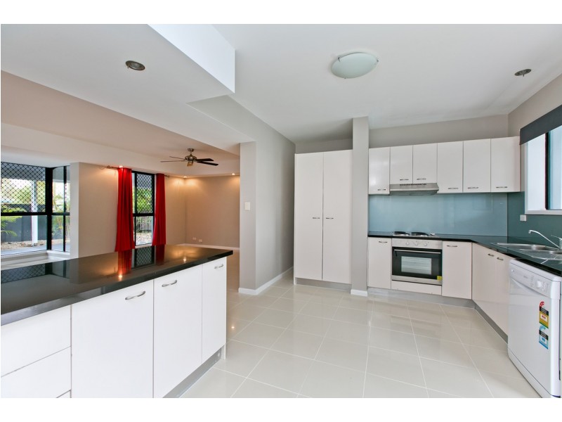 64 Fitzroy Street, Cleveland QLD 4163