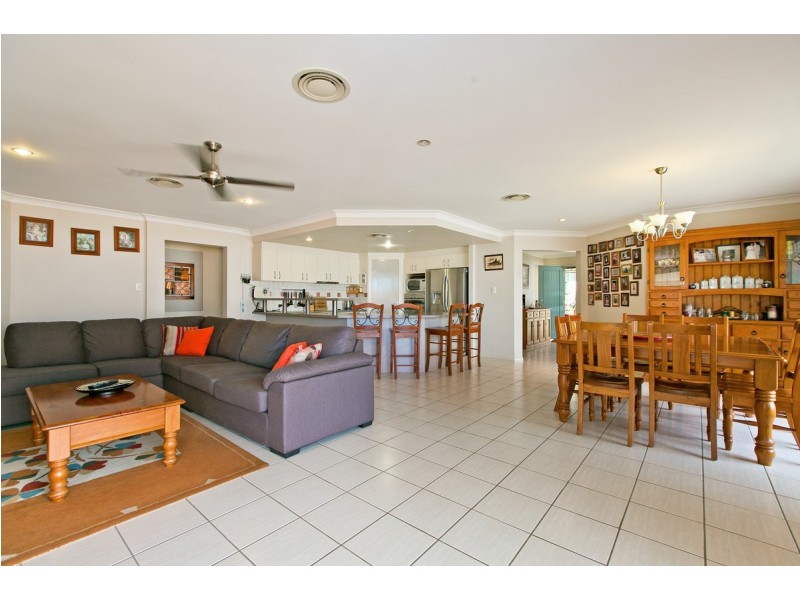 76 Morris Circuit, Thornlands QLD 4164