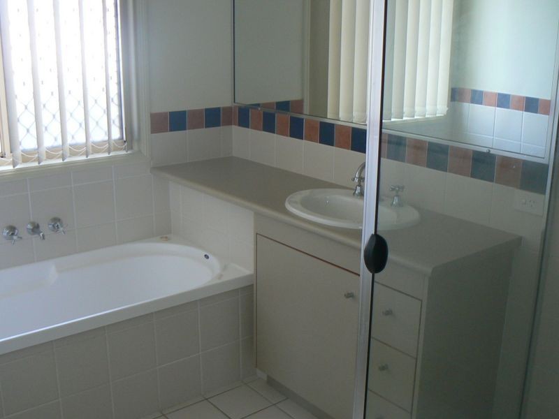 3 Rachel Place, Thornlands QLD 4164