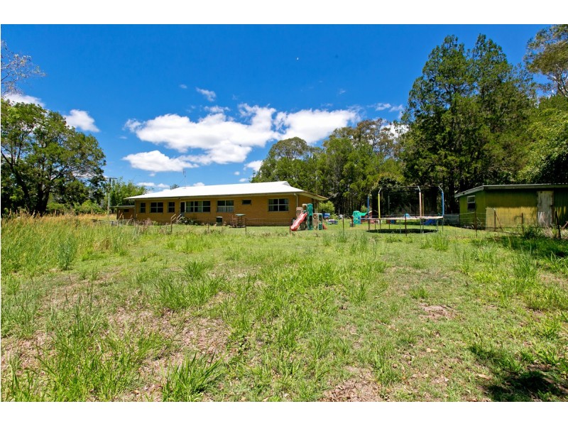 130 Serpentine Creek Road, Redland Bay QLD 4165