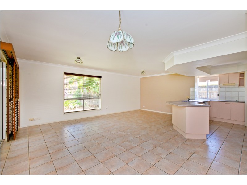 14 Ralph Street, Cleveland QLD 4163