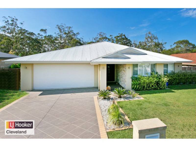 19 Portland Parade, Redland Bay QLD 4165
