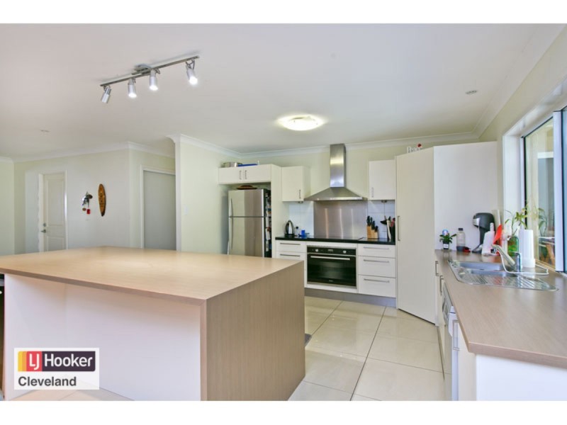 19 Portland Parade, Redland Bay QLD 4165