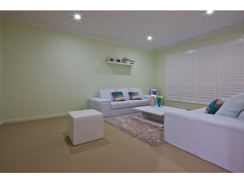 19 Portland Parade, Redland Bay QLD 4165