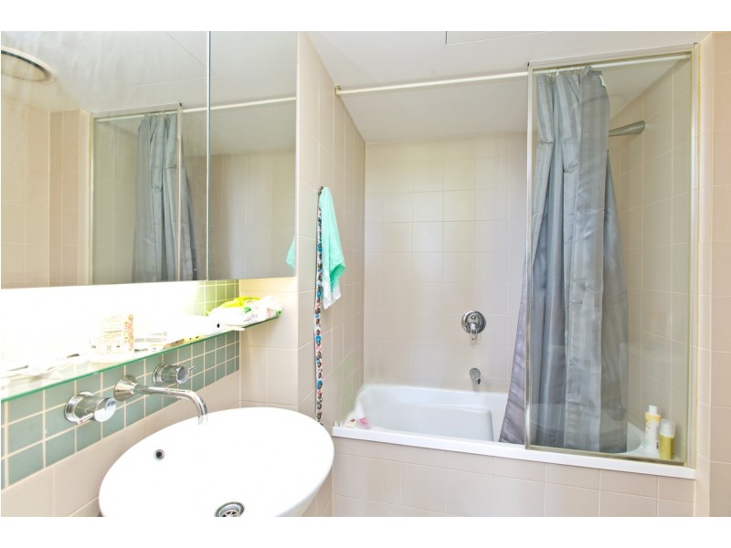 3/153 Lambert Street, Kangaroo Point QLD 4169