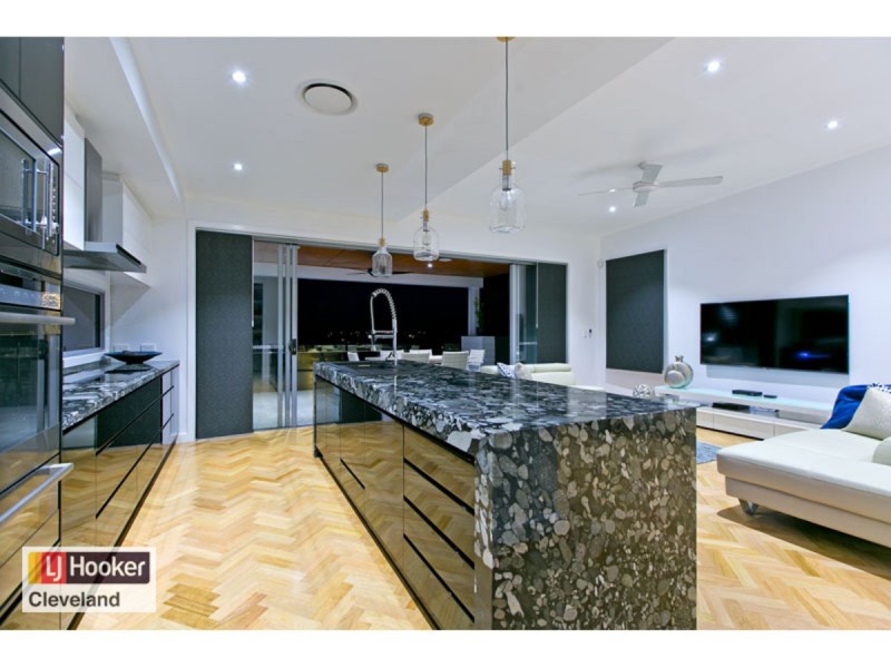15 George Street, Ormiston QLD 4160