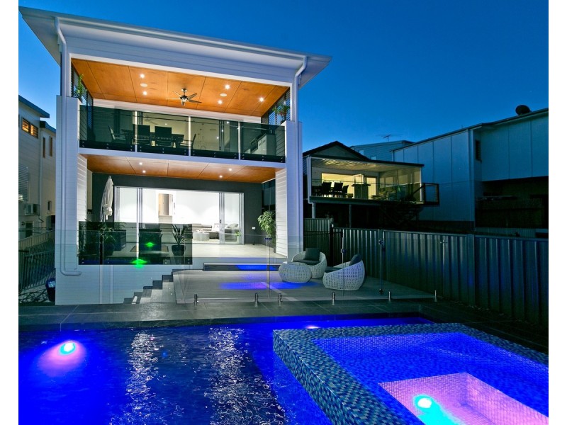 15 George Street, Ormiston QLD 4160