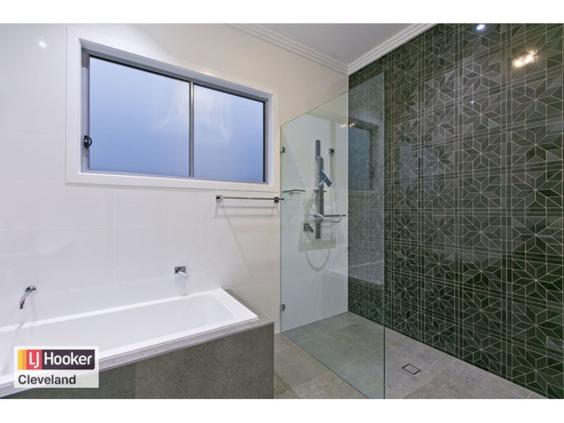 15 George Street, Ormiston QLD 4160