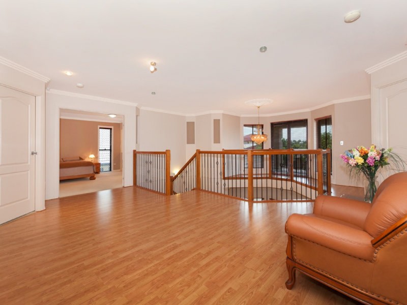 70 Belford Drive, Wellington Point QLD 4160