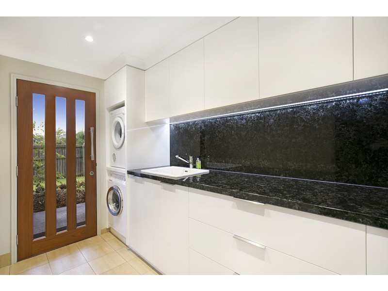 68 Penzance Drive, Redland Bay QLD 4165
