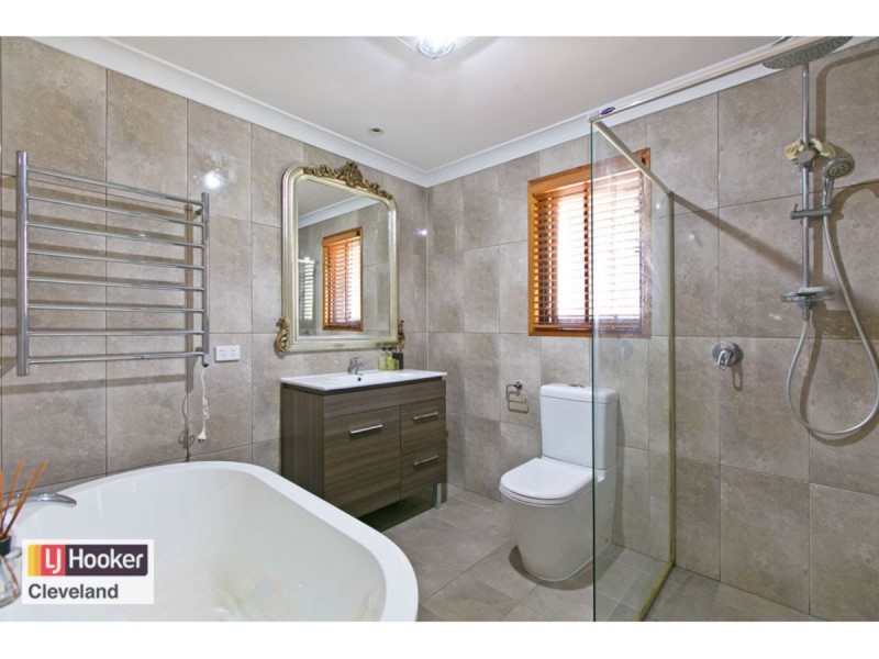 9 Waterford Crescent, Ormiston QLD 4160