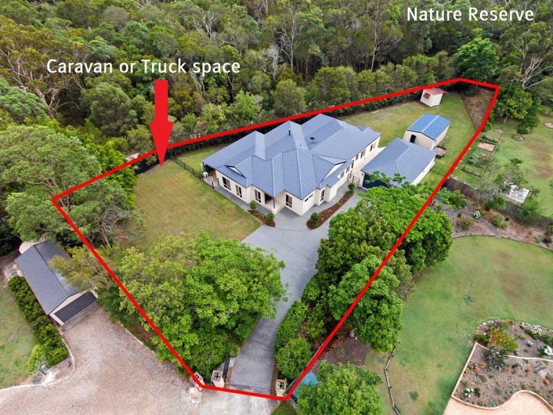 9 Ondine Court, Victoria Point QLD 4165