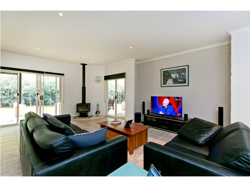 9 Ondine Court, Victoria Point QLD 4165