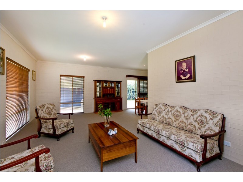 9 Ondine Court, Victoria Point QLD 4165