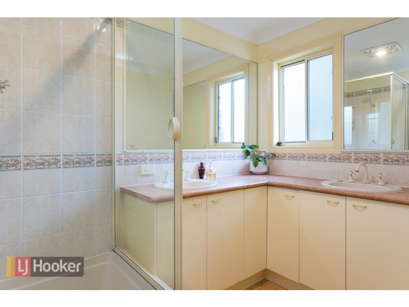 48 Muriel Street, Redland Bay QLD 4165