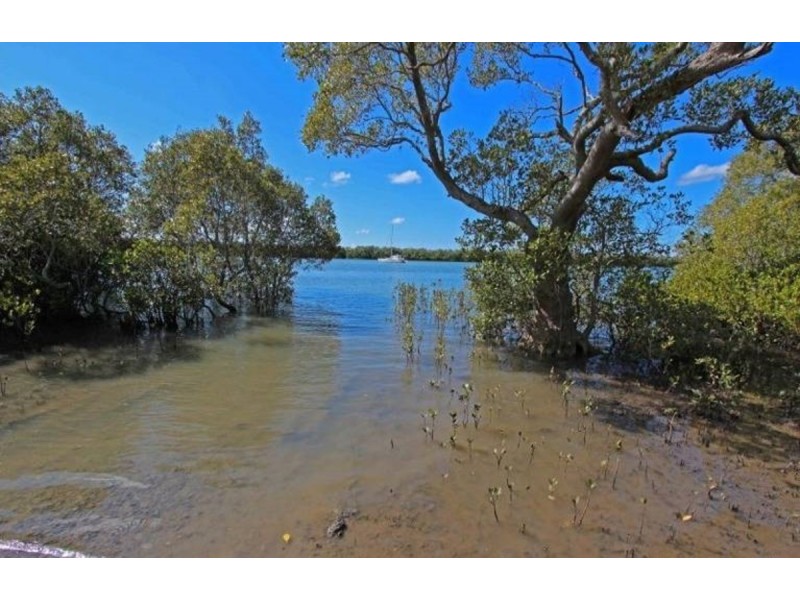 48 Muriel Street, Redland Bay QLD 4165