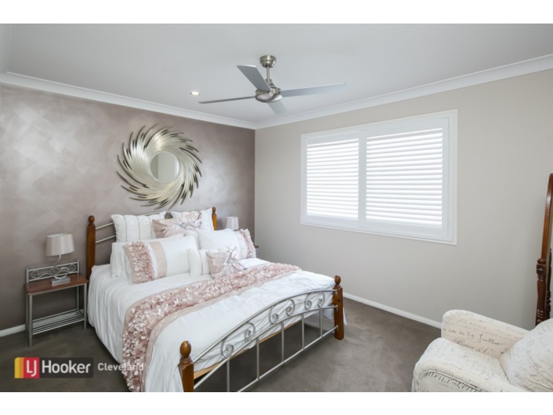 2 Orpheus Place, Redland Bay QLD 4165